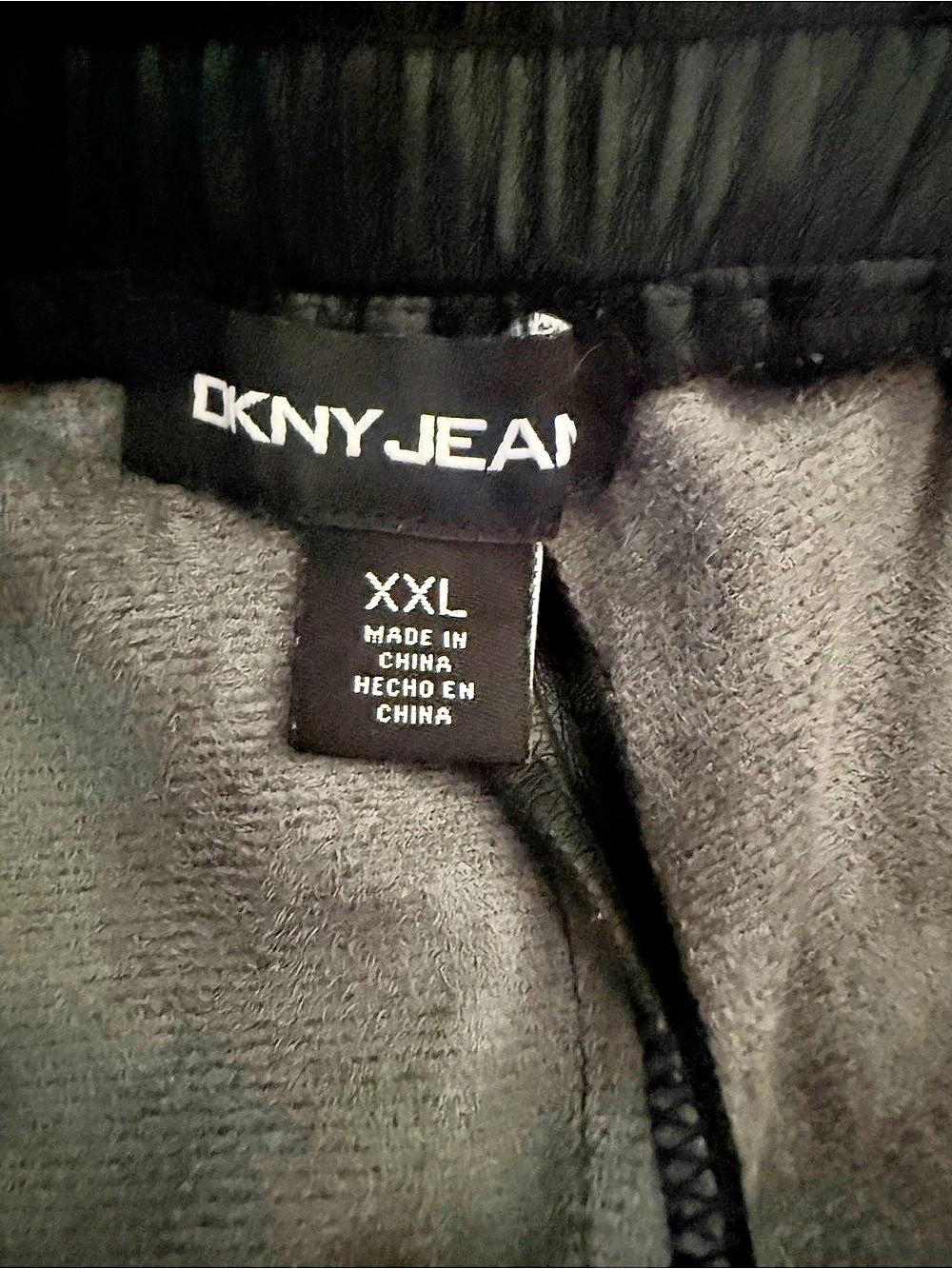 DKNY Jeans faux leather straight leg pants in Black XXL NWT - Picture 4 of 11
